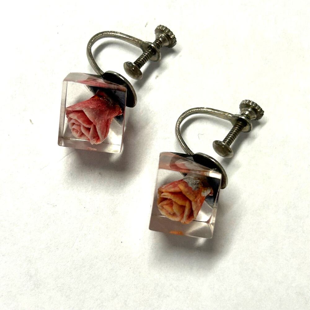 Vintage Cube Lucite Encased Roses Screw Back Earrings